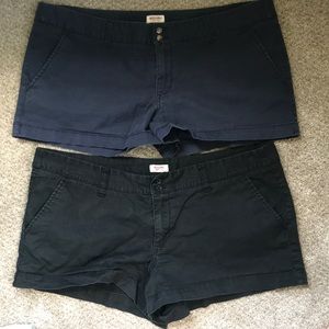 Mossimo shorts Size 17 Navy blue and black